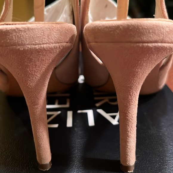 Elegant Nude Slingback Heels - Picture 11 of 11